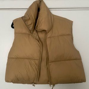 Puffy Cropped Vest